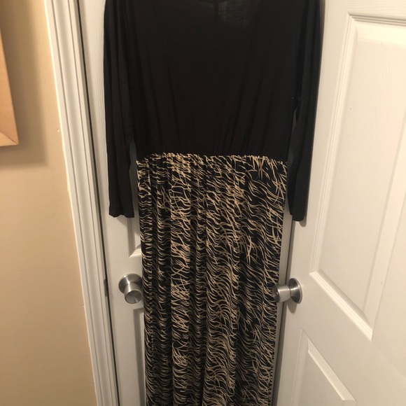 NWOT Black/Grass Maxi Dress 1X - Picture 6 of 6